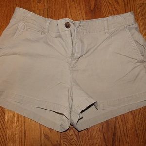 GAP Khaki Summer Short